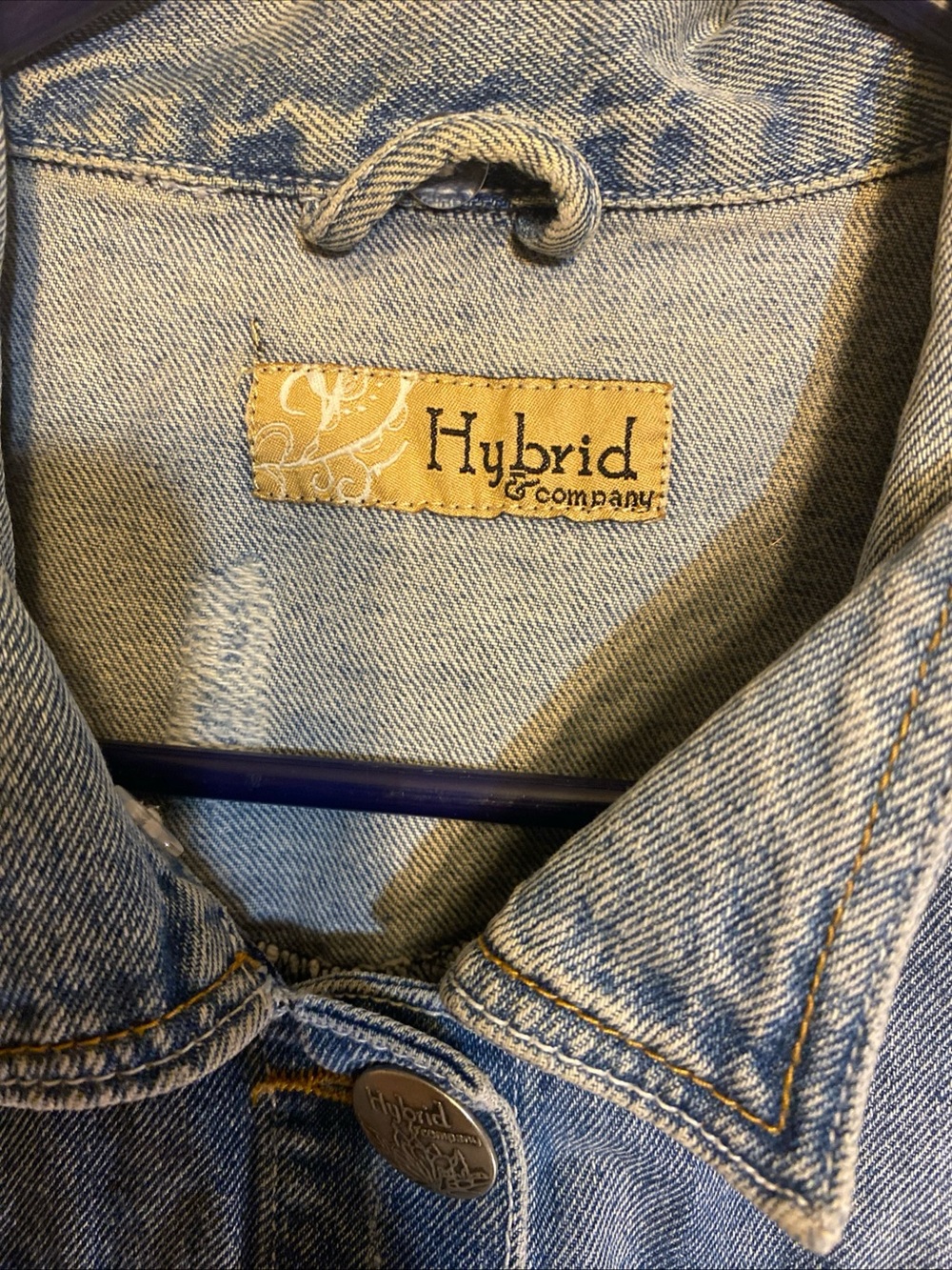Hybrid & Company Denim Vest Women’s Sz XL Sleeveless Light Wash Trucker - Picture 2 of 6